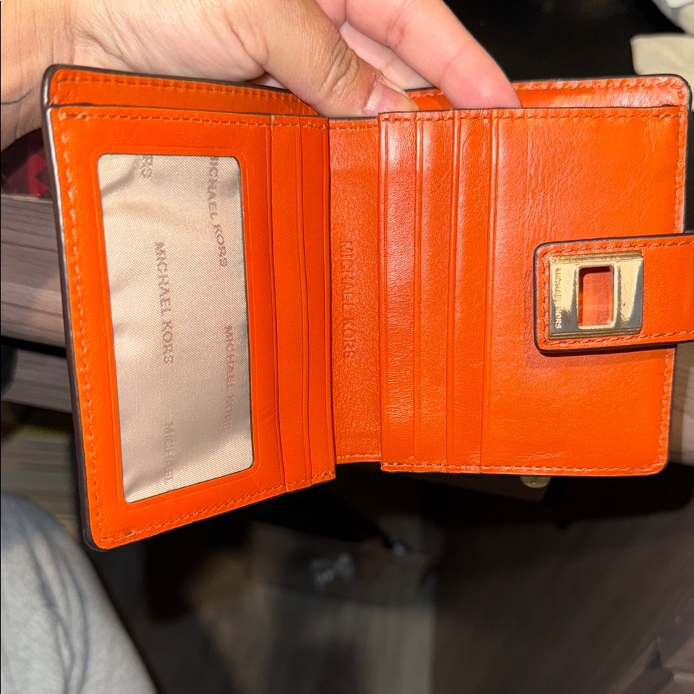 Michael Kors Beige and Orange Monogram Natalie Medium Flap Bifold NWOT - Picture 3 of 4